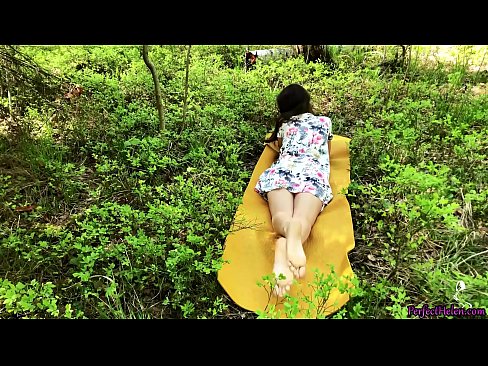 ❤️ Cizinec na Tinderu masturbuje mou kundičku a vášnivě šuká v lese ❤ Sex video u nás ❌️